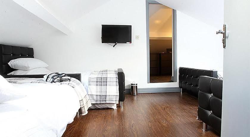 Lewis Apartment In The Heart Of The Northern Quarter Sleeps Up To 12 Mánchester Exterior foto
