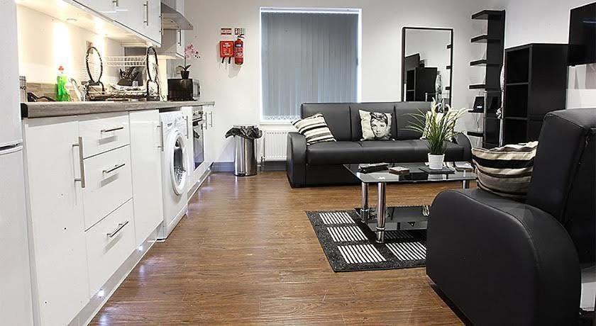 Lewis Apartment In The Heart Of The Northern Quarter Sleeps Up To 12 Mánchester Exterior foto