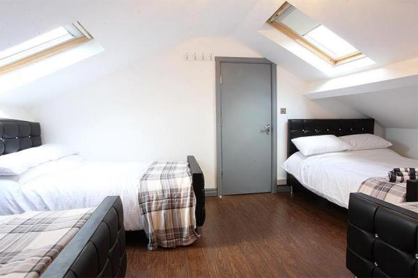 Lewis Apartment In The Heart Of The Northern Quarter Sleeps Up To 12 Mánchester Exterior foto
